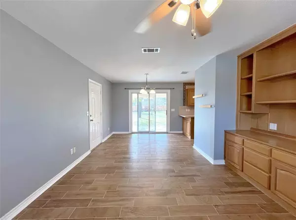 Boyd, TX 76023,408 W Morton Street