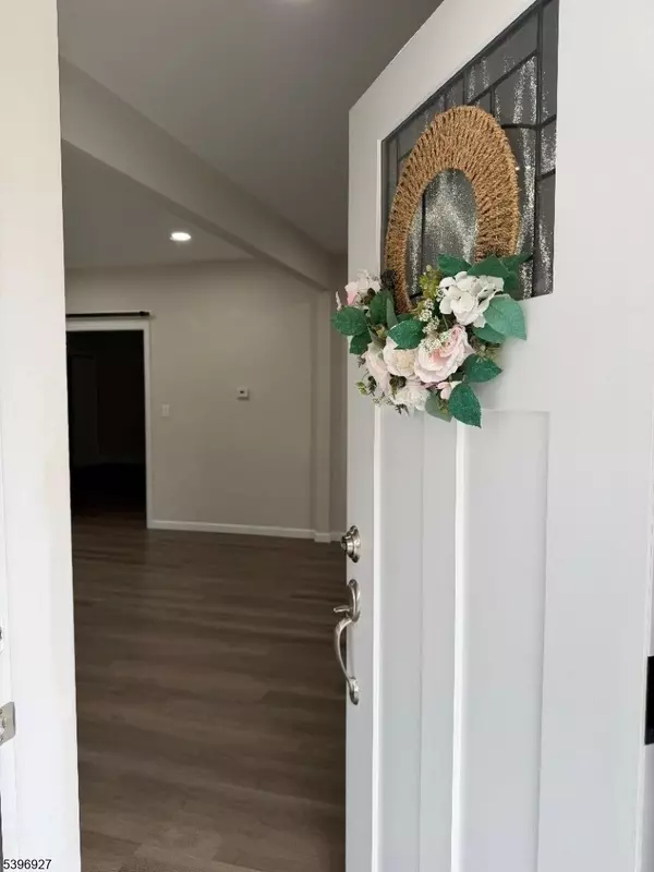 Netcong Boro, NJ 07857,9 Stoll St #1