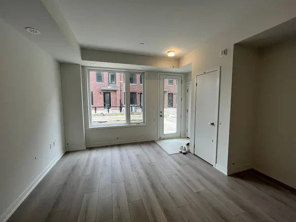 Mississauga, ON L5L 0B9,3409 Ridgeway DR #3