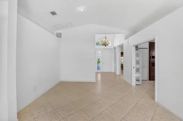 Lake Worth, FL 33467,9870 Casa Mar Dr