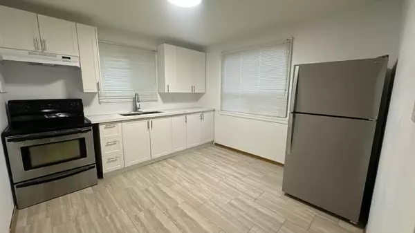 Niagara Falls, ON L2E 1Z1,6688 Bellevue ST #1