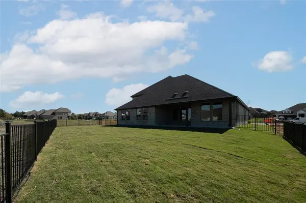 Heath, TX 75126,2712 Triumph Court