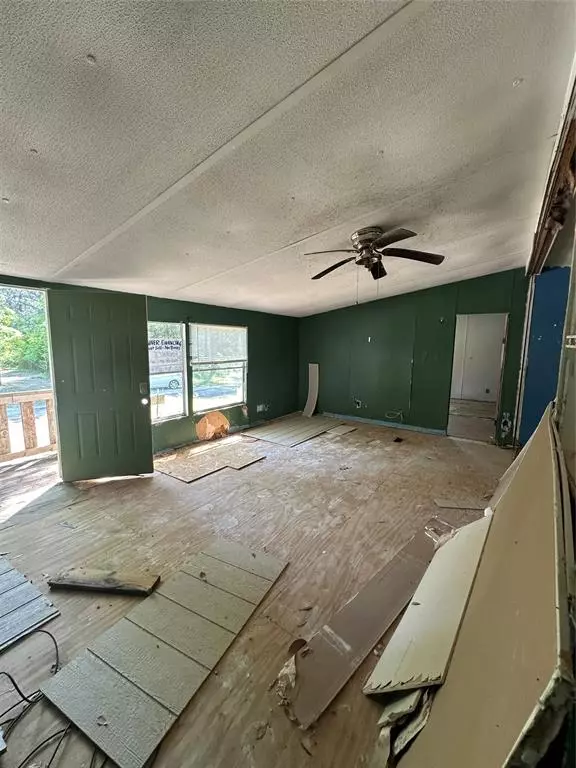 Chandler, TX 75758,10376 Paradise Circle