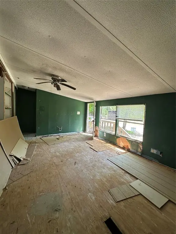 Chandler, TX 75758,10376 Paradise Circle