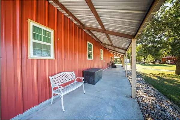 Weatherford, TX 76088,2002 Cold Springs Road