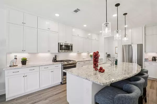 Denton, TX 76207,9716 Silver Rock Way