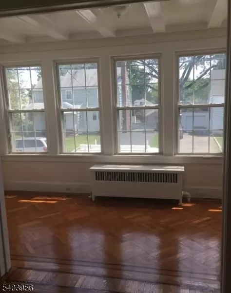 Passaic City, NJ 07055,16 Mineral Sprg A