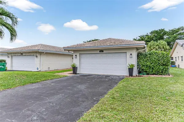 Coral Springs, FL 33065,3002 NW 103rd Ln