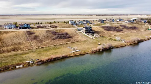 Shields, SK S7C 0A1,52 Mawson DRIVE