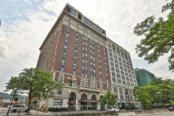 118 KING ST E #519, Hamilton, ON L8N 1A8