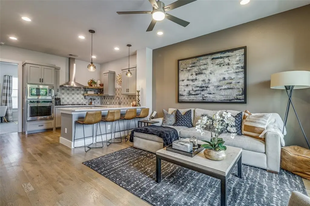 Dallas, TX 75204,4721 Asher Place