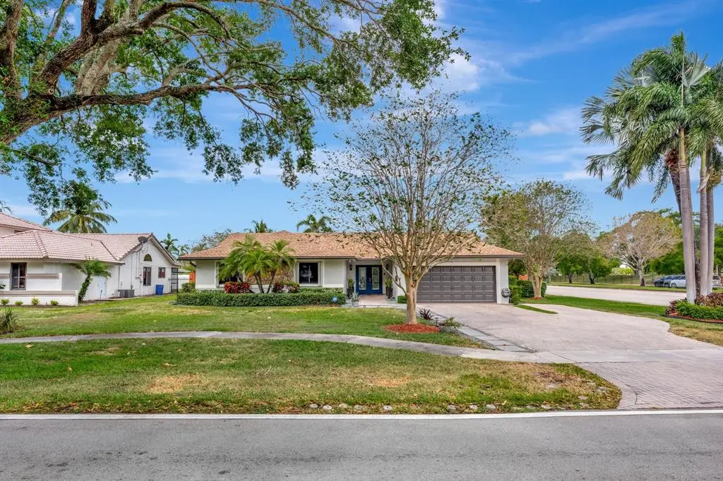 Plantation, FL 33317,1221 SW 59th Ave