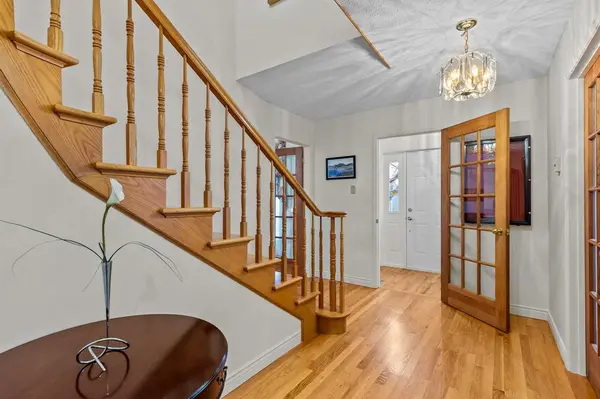 3 Grey Place, Mount Pearl, NL A1N3T6