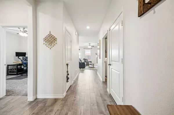 Aubrey, TX 76227,11324 Summer Rain Boulevard