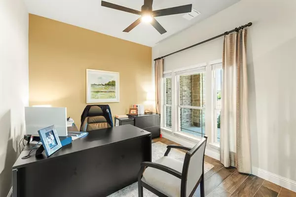 Forney, TX 75126,3916 Hometown Boulevard