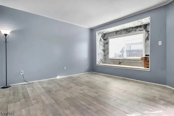 Burlington City, NJ 08016,929 Bordentown Rd