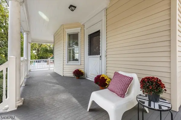 Montclair Twp., NJ 07042,11 Mountainview Pl #2