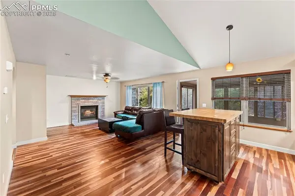 Colorado Springs, CO 80918,6260 Gemfield DR