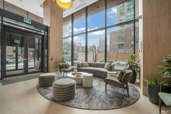 Toronto C14, ON M2N 4P9,36 Olive AVE #506