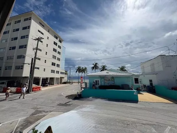 Hollywood, FL 33019,308 Monroe St