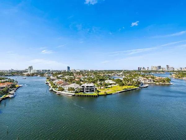 Fort Lauderdale, FL 33316,3055 Harbor Dr #1402