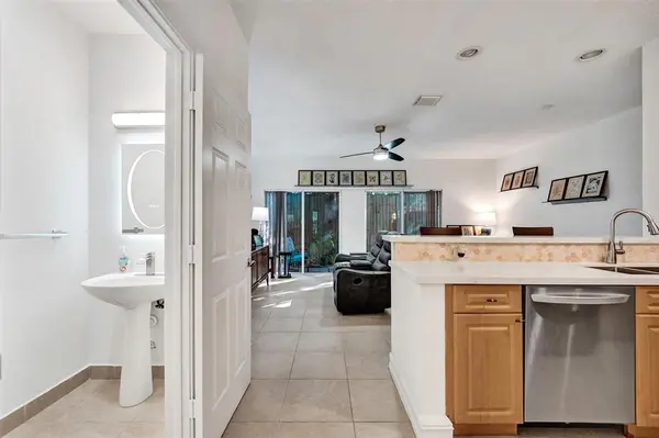 Fort Lauderdale, FL 33305,1743 NE 4th Ave