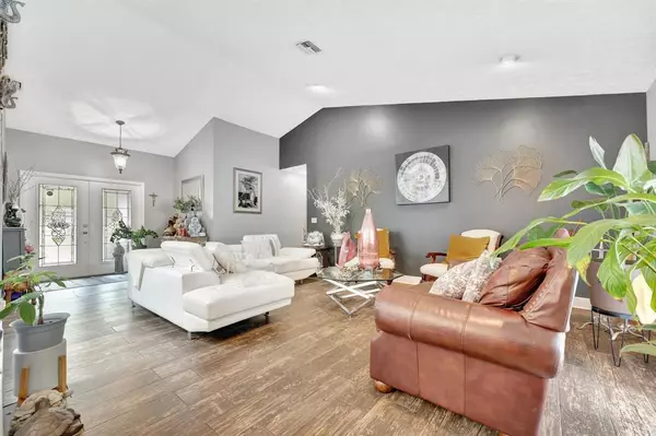 Plantation, FL 33317,1221 SW 59th Ave