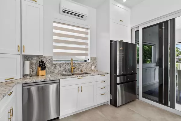 Margate, FL 33068,633 N Cortez Dr #633