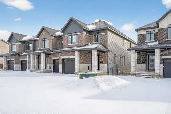 445 Haresfield CT, Blossom Park - Airport And Area, ON K4M 0B6