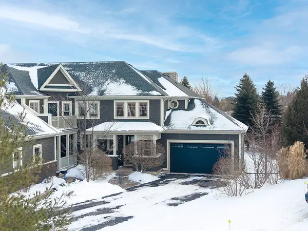 108 Landry LN #1, Blue Mountains, ON N0H 2P0