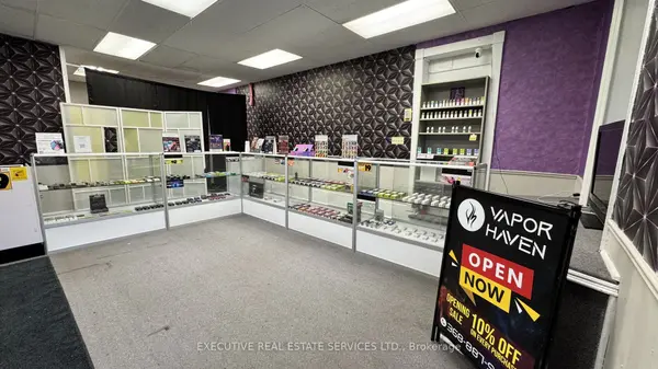 Cambridge, ON N3H 3P2,846 King ST E