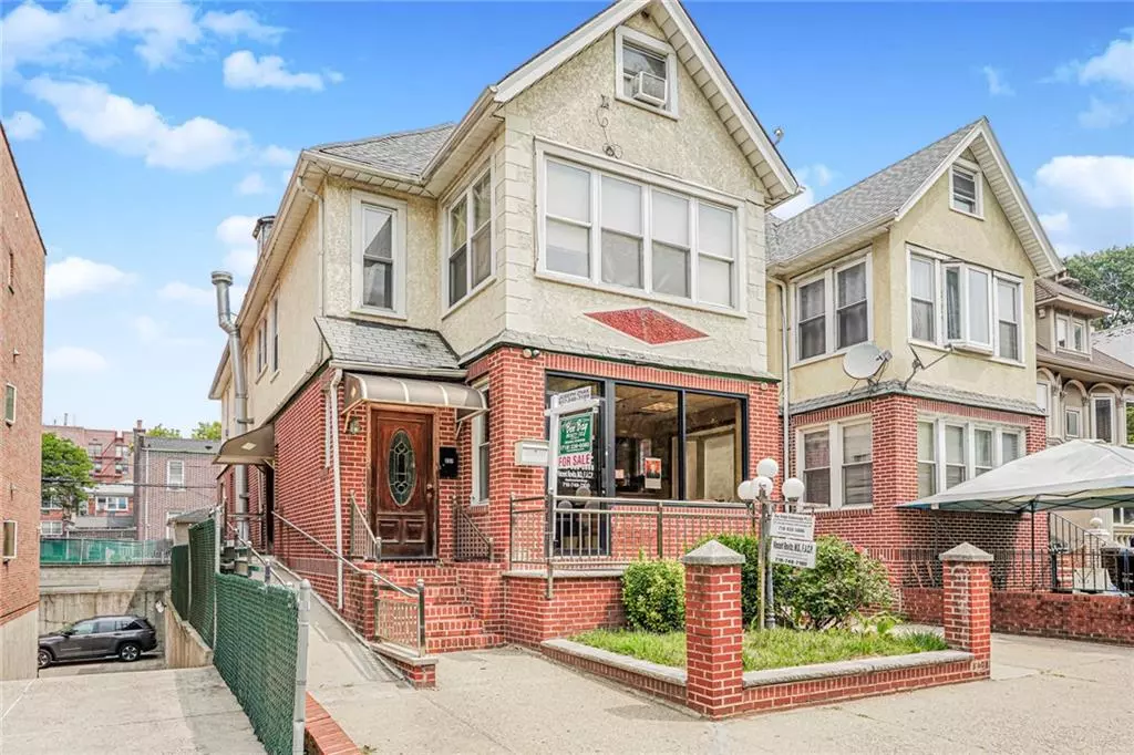 Brooklyn, NY 11209,237 Bay Ridge Pkwy