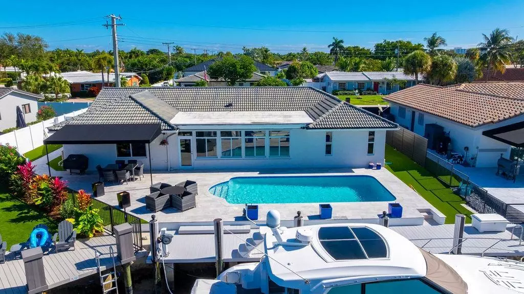 Lighthouse Point, FL 33064,4461 NE 27th Ave