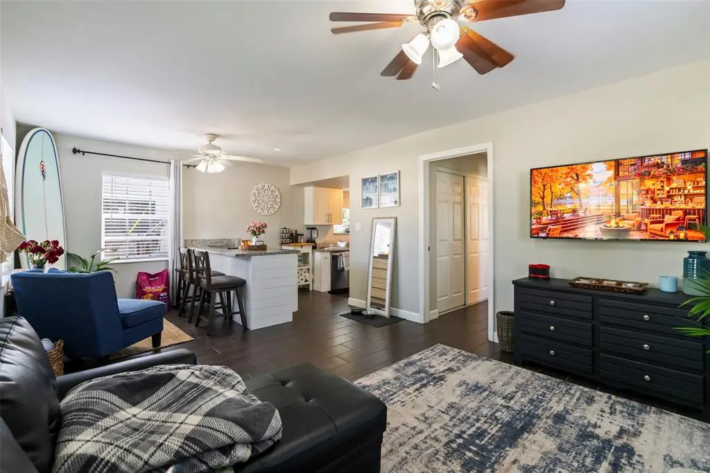 Fort Lauderdale, FL 33301,904 NE 6th St