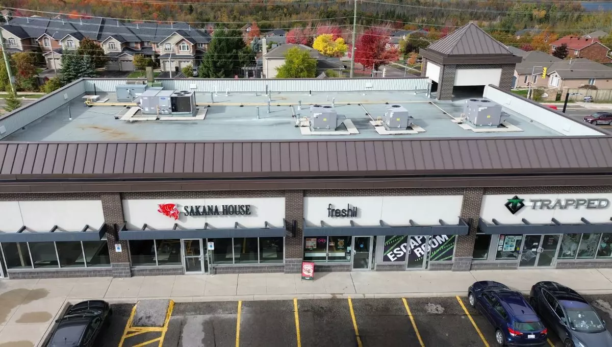 Barrie, ON L4M 7E5,347 Cundles RD E #M2