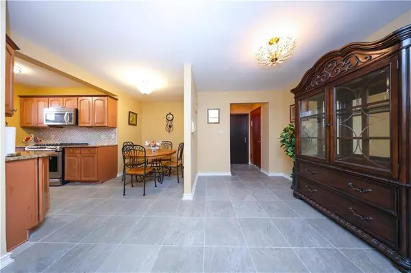 Brooklyn, NY 11229,3165 Nostrand AVE #4V