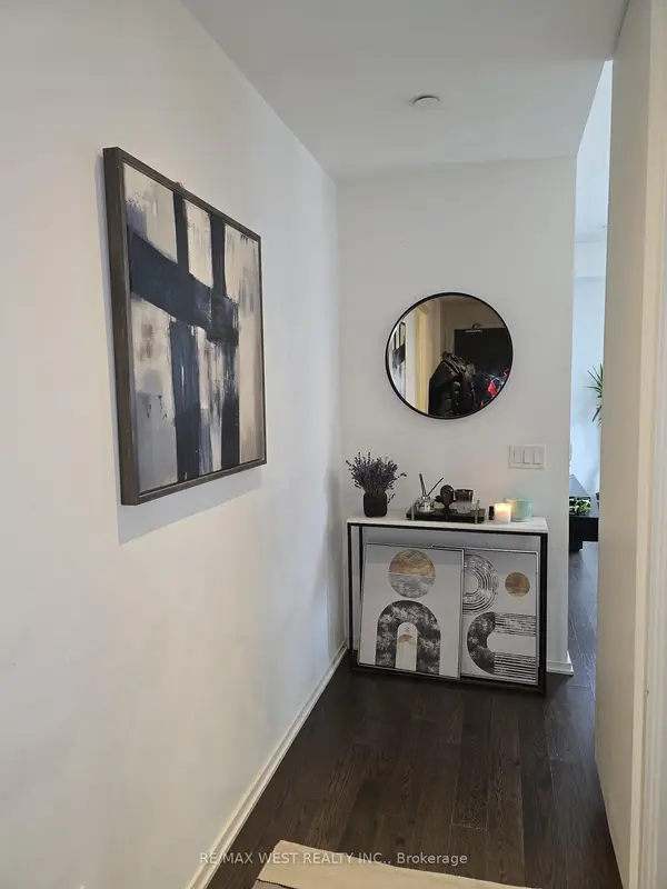 Toronto C08, ON M5A 0C8,12 Bonnycastle ST #617