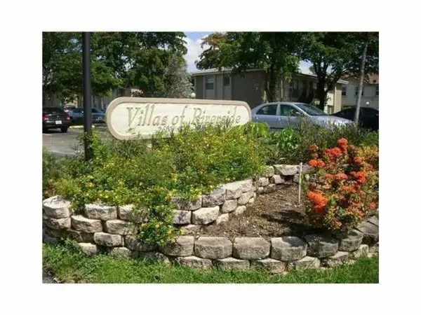 2641 Riverside Dr #5, Coral Springs, FL 33065