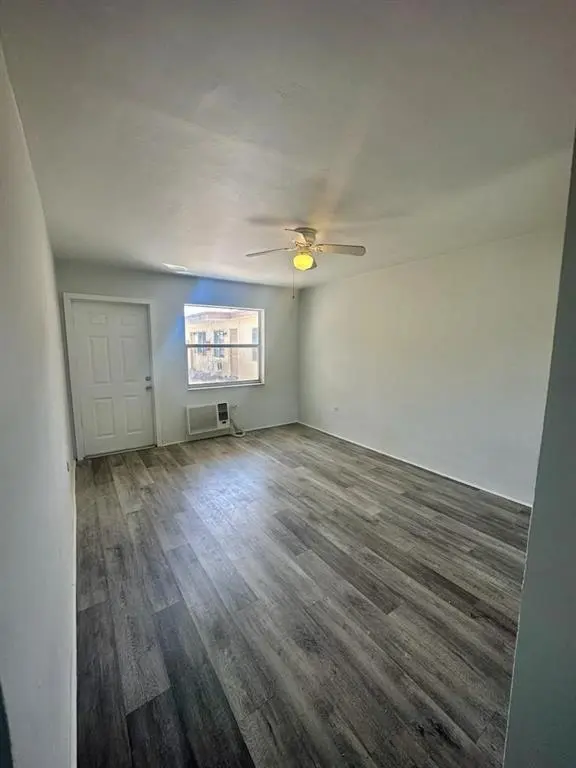 Fort Lauderdale, FL 33311,701 NW 15th Ter #4