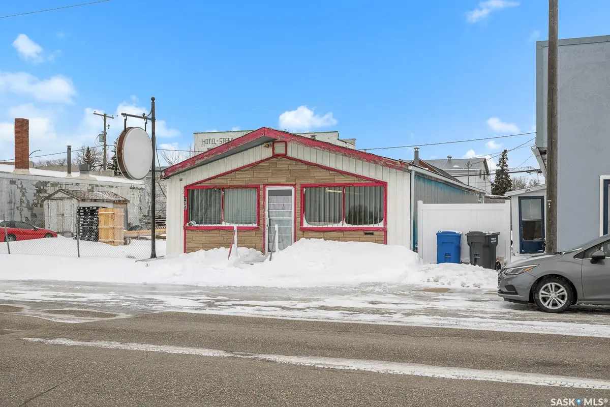254 RAILWAY AVENUE, Southey, SK S0G 4P0