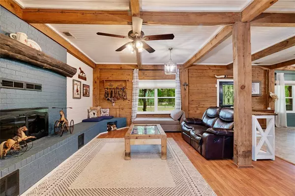 Bogata, TX 75417,1105 County Road 1420