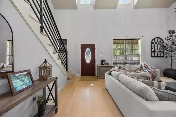 Burleson, TX 76028,3175 Collins Road