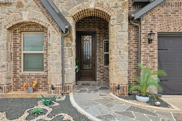 Glenn Heights, TX 75154,1945 Snowball Lane