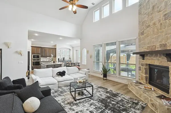 Glenn Heights, TX 75154,1945 Snowball Lane