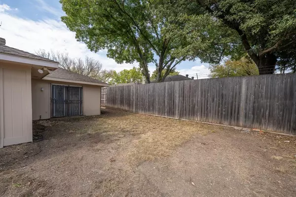 Dallas, TX 75227,4810 Berridge Lane