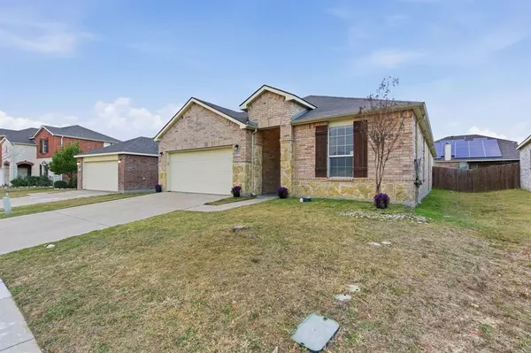 Fort Worth, TX 76179,5824 Mirror Ridge Drive