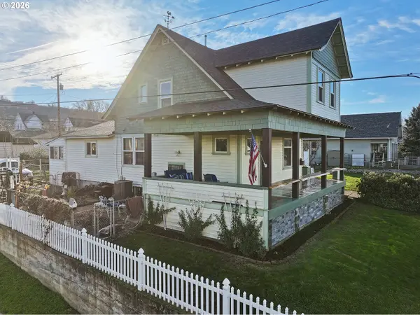 The Dalles, OR 97058,1022 E 10TH ST