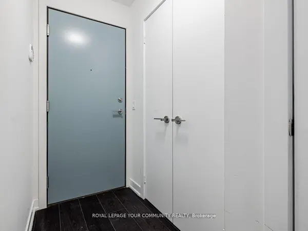 30 Nelson ST #1602, Toronto C01, ON M5V 0H5