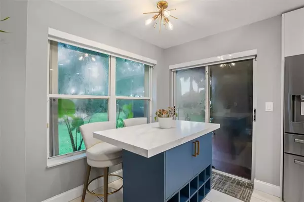 Pembroke Pines, FL 33029,18241 NW 8th St