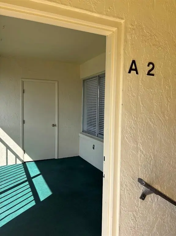 West Palm Beach, FL 33417,4962 Sable Pine A2 Circle #A2